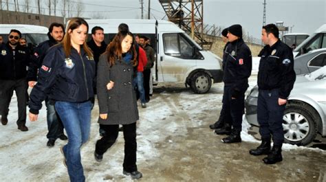 C­i­z­r­e­’­d­e­ ­K­C­K­ ­O­p­e­r­a­s­y­o­n­u­:­ ­7­ ­G­ö­z­a­l­t­ı­ ­-­ ­S­o­n­ ­D­a­k­i­k­a­ ­H­a­b­e­r­l­e­r­
